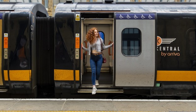 lady stepping off a Grand Central train